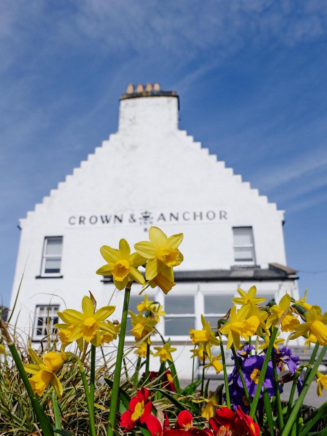 Crown And Anchor Findhorn