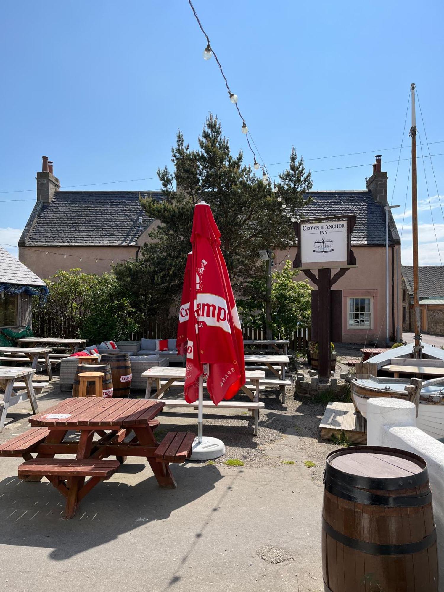 Crown And Anchor * Findhorn